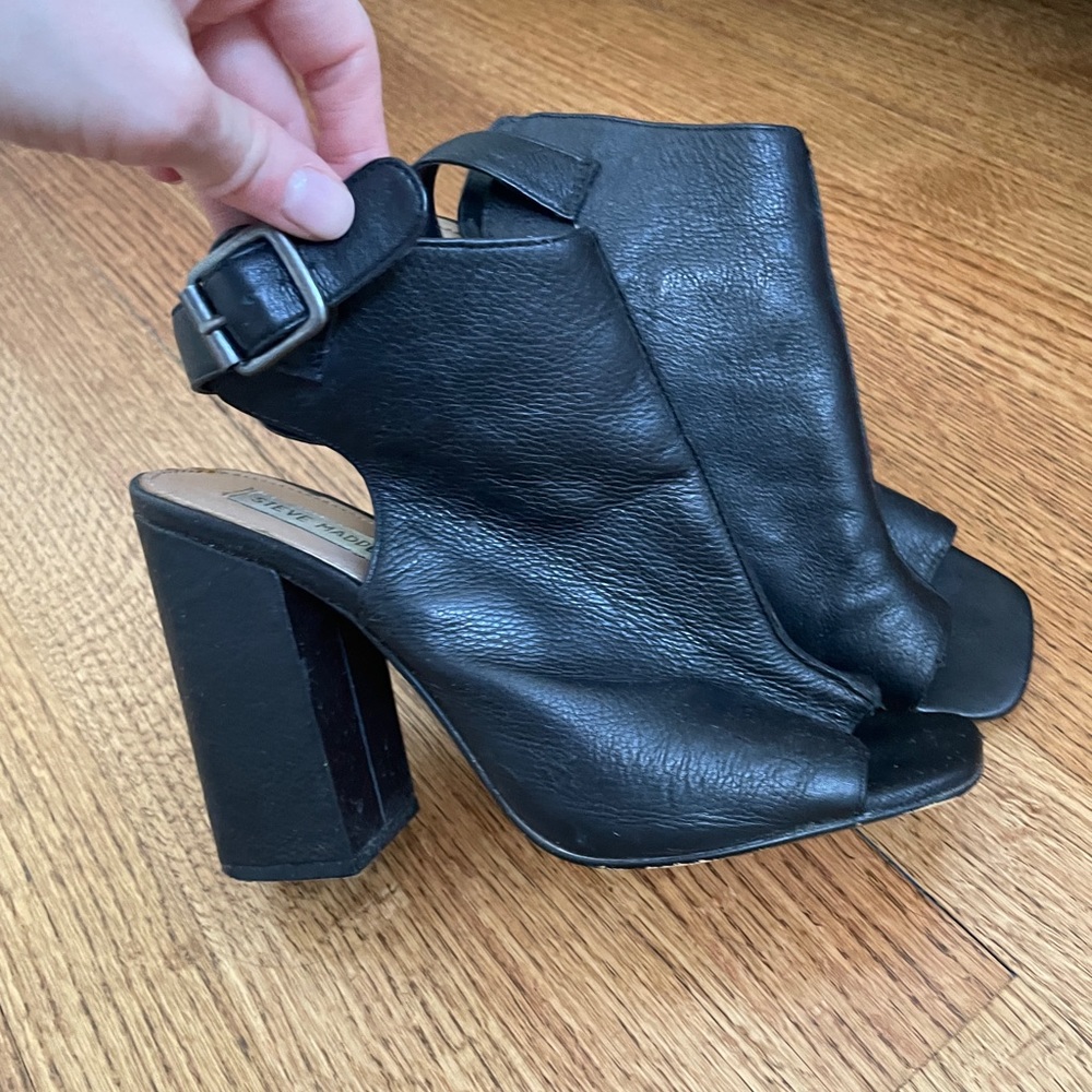 Steve Madden open toed black booties